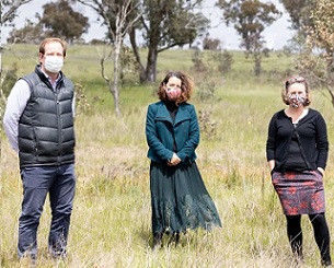 ACT Conservator Flora and Fauna Ian Walker, and ACT Environment Minister Rebecca Vassarotti with Helen Oakey from Conservation Council ACT Region. Photo: Kerrie Brewer. ACT Conservator Flora and Fauna Ian Walker, and ACT Environment Minister Rebecca Vassarotti with Helen Oakey from Conservation Council ACT Region. Photo: Kerrie Brewer.