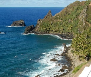 Credit - Graham Wragg Pitcairn view of boat harbour Photo: Graham Wragg