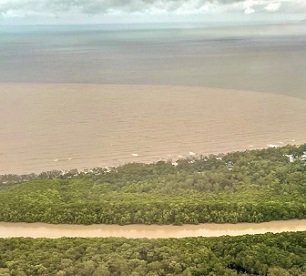 Researchers and conservationists consider sediment runoff from disturbed coastal catchments to be a major threat to marine ecosystems. Credit - Andrés Felipe Suárez-Castro. Researchers and conservationists consider sediment runoff from disturbed coastal catchments to be a major threat to marine ecosystems. Credit - Andrés Felipe Suárez-Castro.