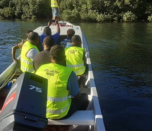 Credit - Vatu-i-Ra Conservation Park ish wardens training in the new patrol boat. Credit - Vatu-i-Ra Conservation Park