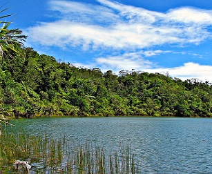 Lake Lanoto'o, Samoa. Credit - V. Jungblut