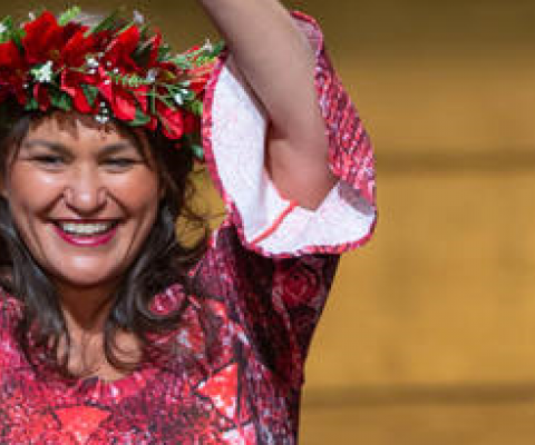 Jacqui Evans recievs the 2019 Goldman Environmental Prize Photo: Goldman Environmental Prize