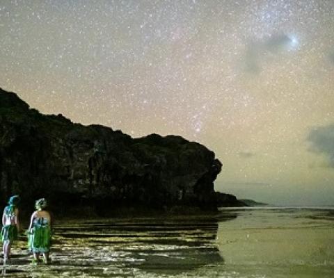 Photo by Mark Russell  Locals observe the night sky in Niue, the world’s first whole country to become a Dark Sky Place.