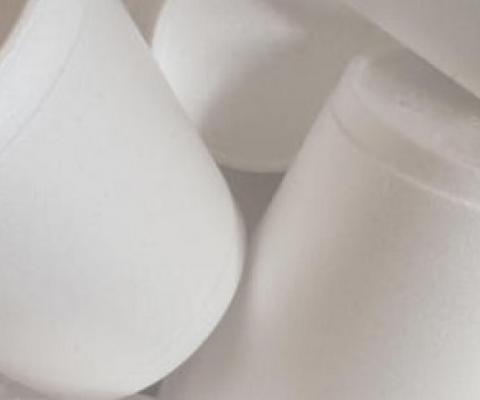 styrofoam cups. source - Photo: 123RF